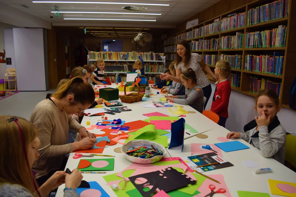 Poranek z Biblioteką